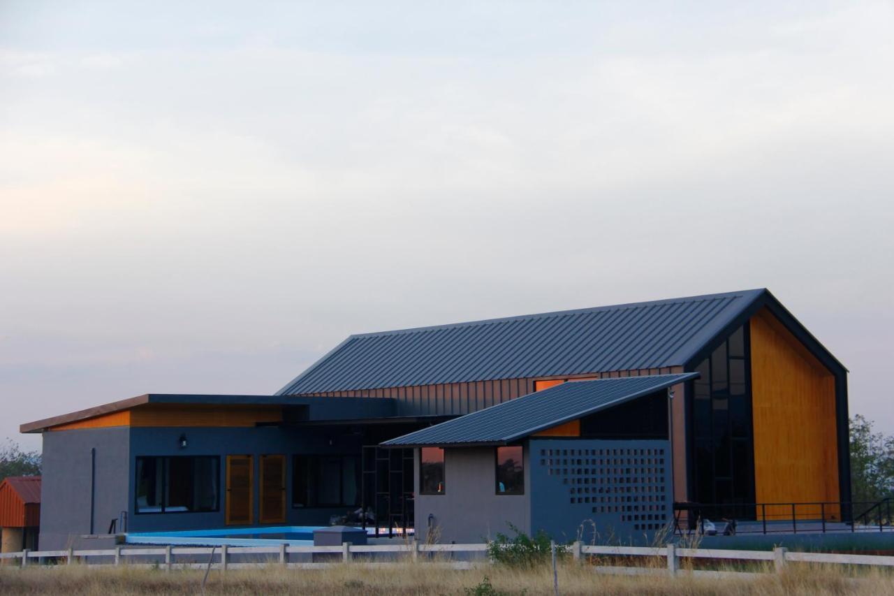 Nordic Cabin And The Pool Ban Sap Noi ภายนอก รูปภาพ