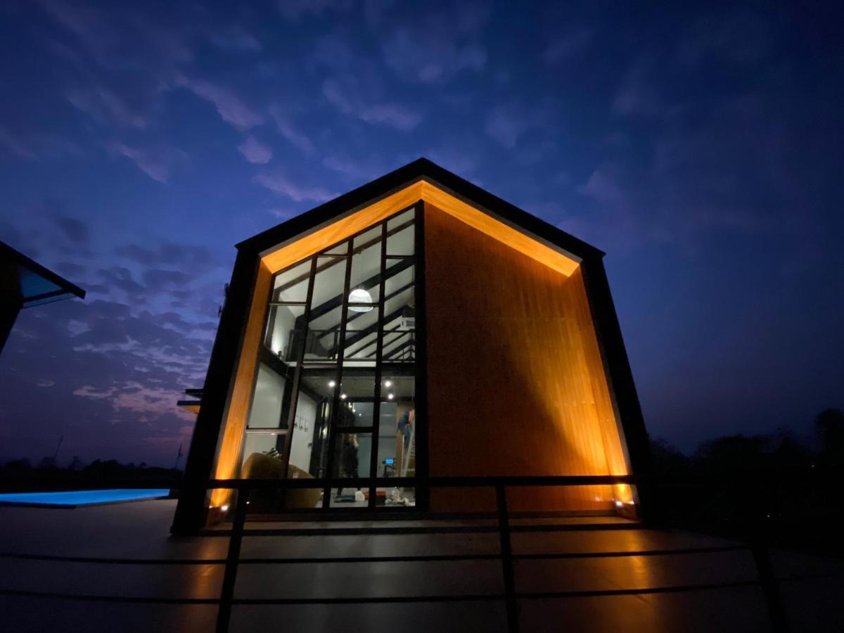 Nordic Cabin And The Pool Ban Sap Noi ภายนอก รูปภาพ